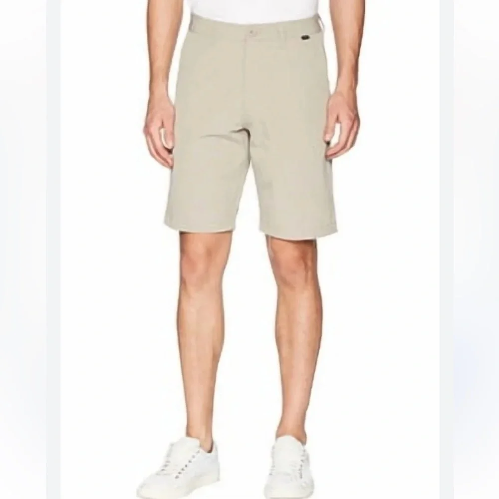 NWT Travis Mathew Men's Golf Performance Shorts Size 30 Khaki NEW WITH TAGS